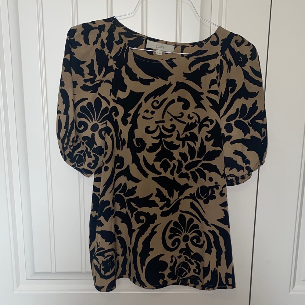 LOFT Elegant Black and Tan Floral Blouse
